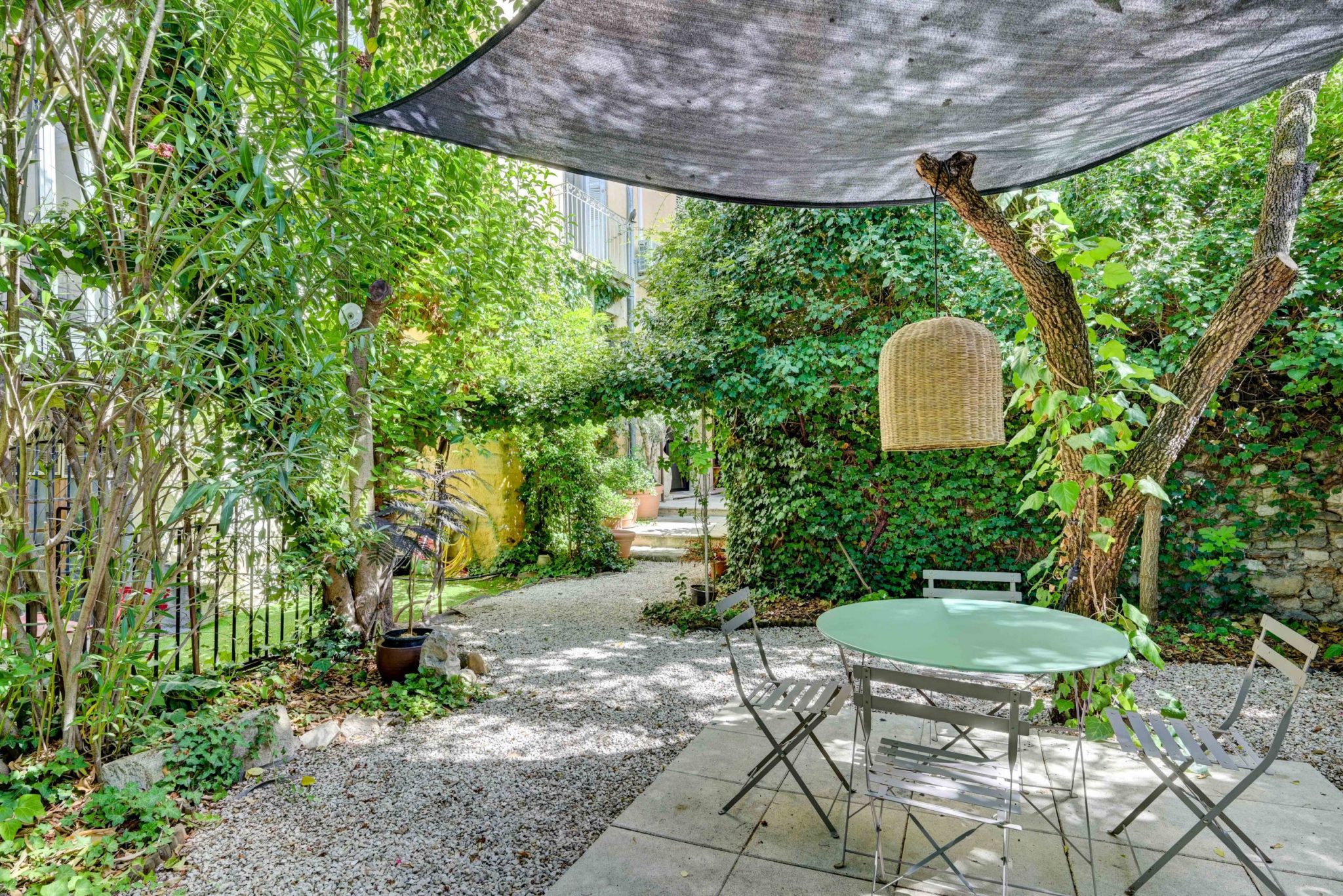 Appartement du peintre aix en provence 2 chambres et jardin au coeur du centre historique proche du cours mirabeau-17