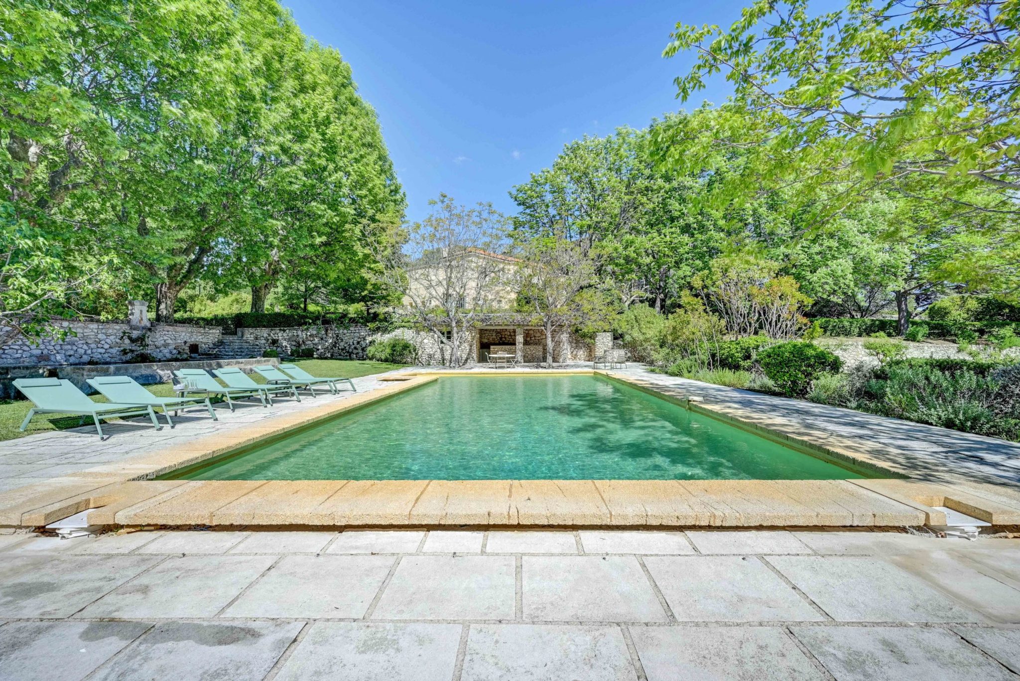 BASTIDE DU SOUVENIR-69