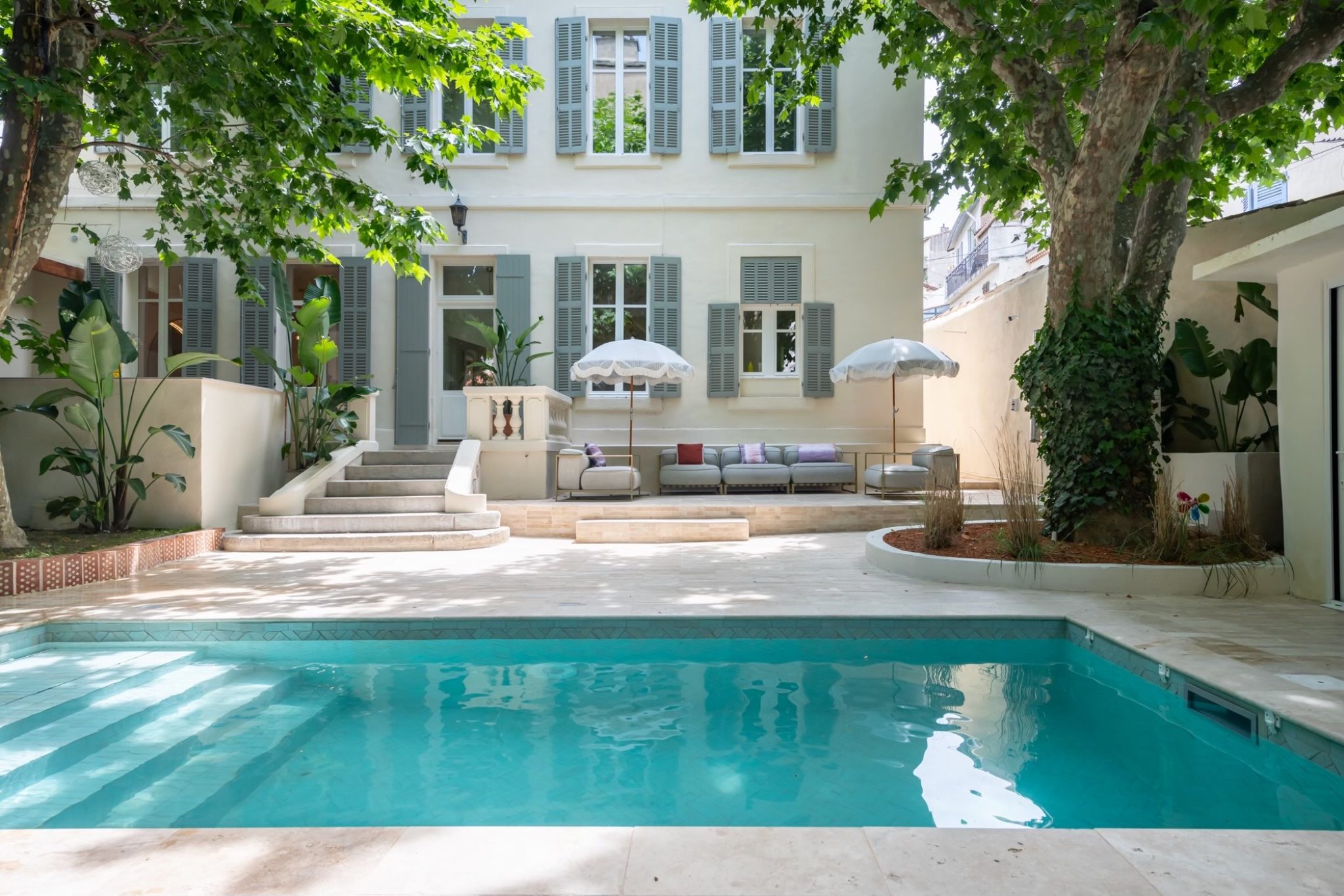 Bastide à louer au coeur du 7 eme arrondissement de Marseille, prestations haut de gamme, location saisonnière de prestige _3829