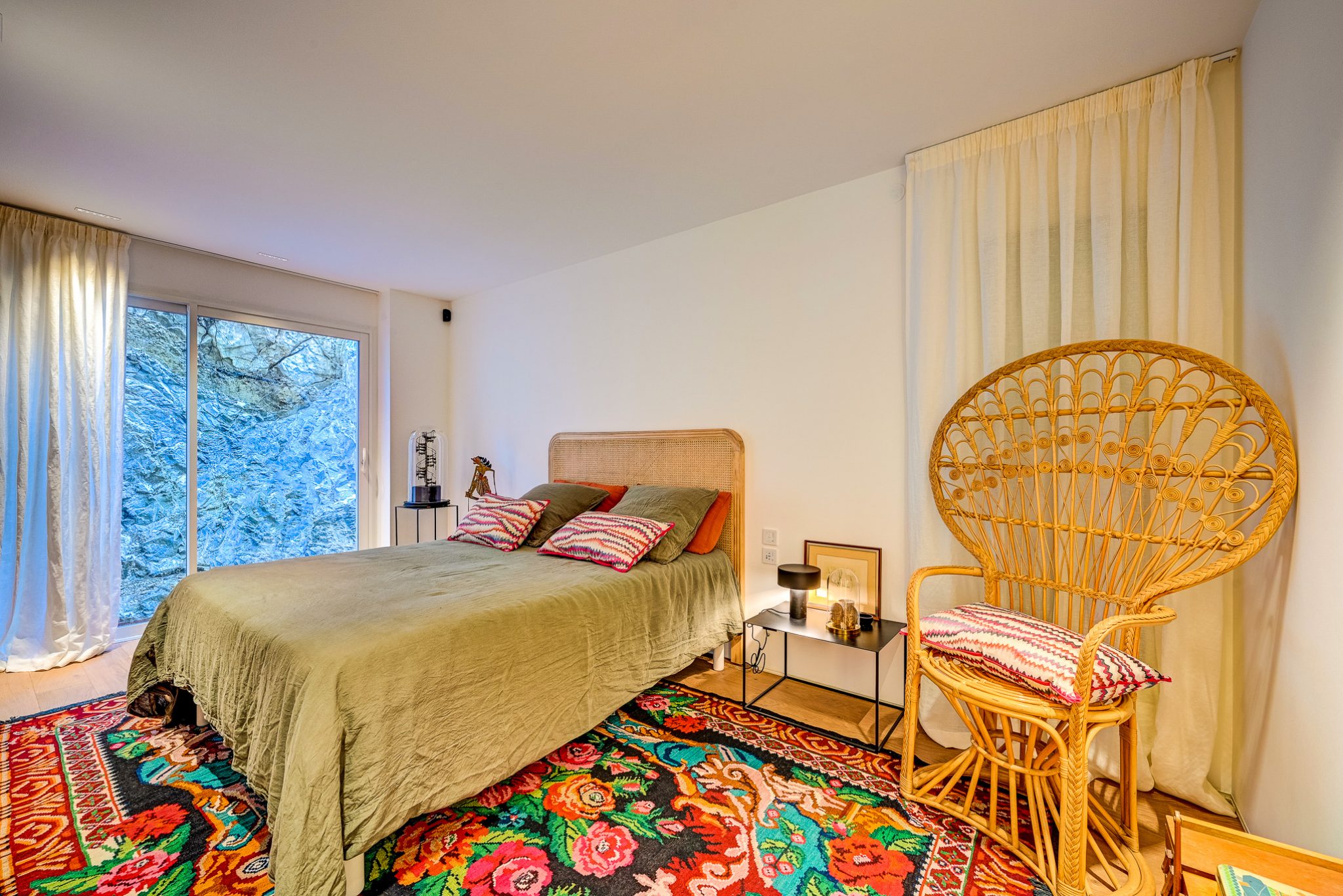 Marseille on the Roc-47