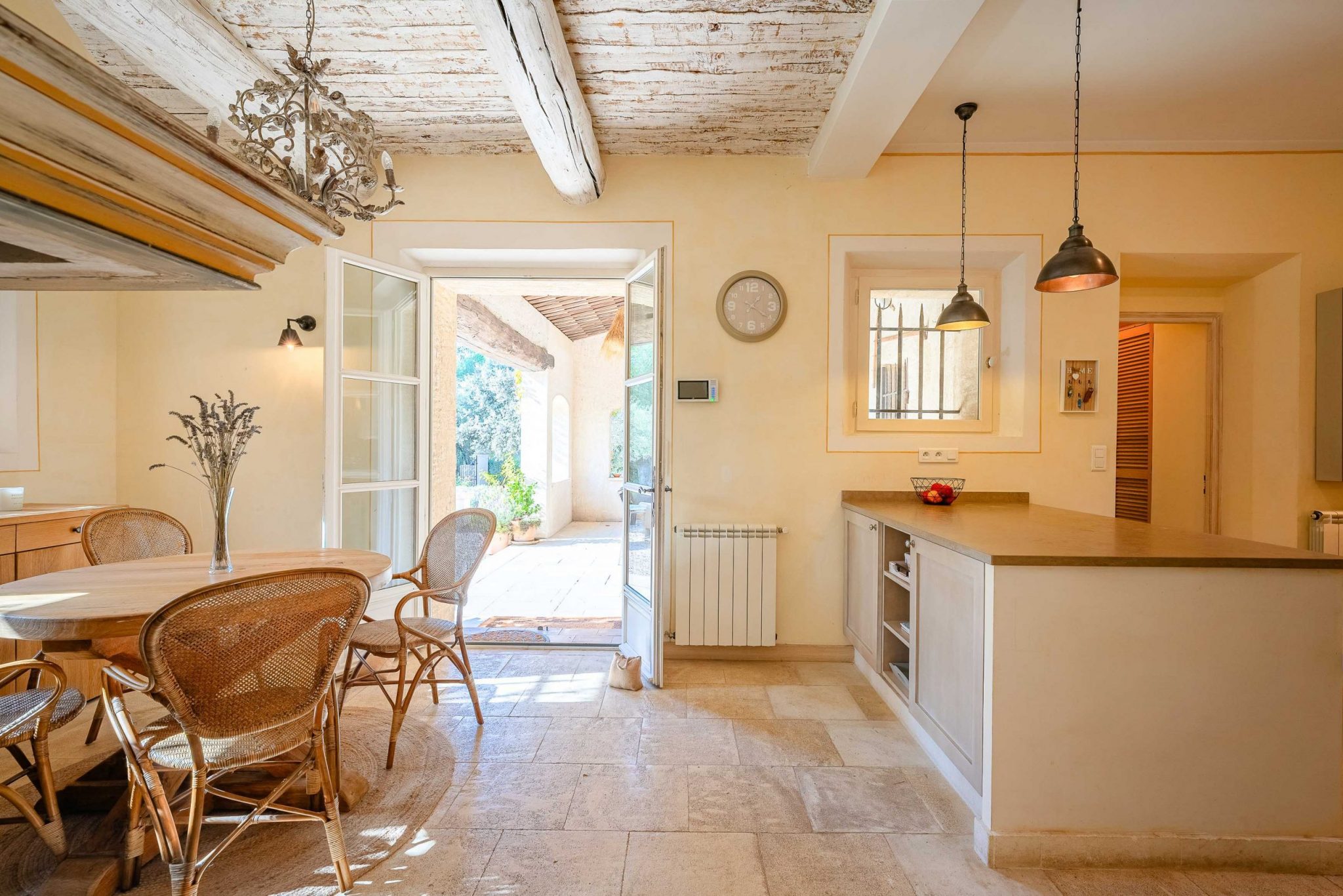 Mas des inseparables location saint cannat proche d'aix en provence-015