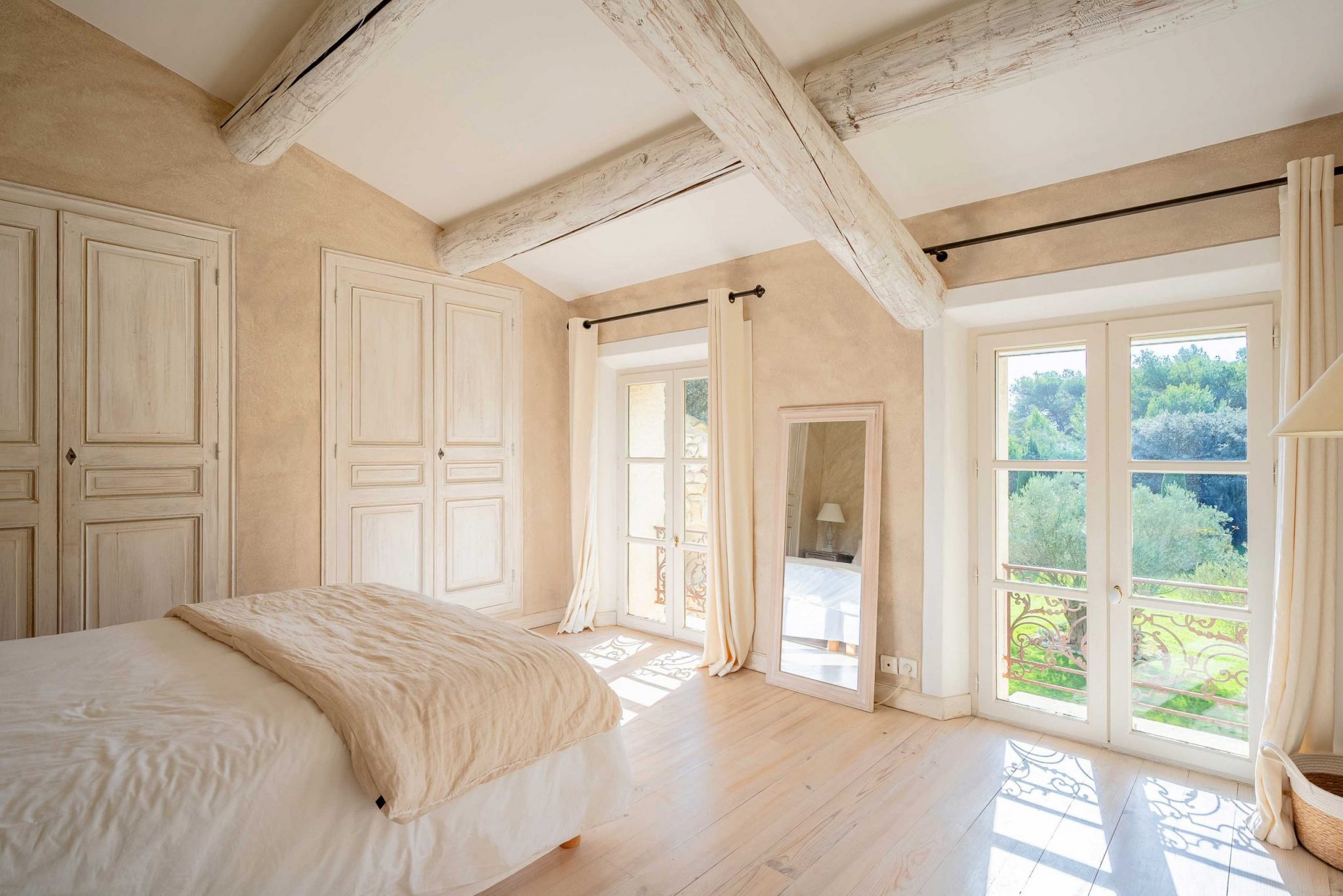 Mas des inseparables location saint cannat proche d'aix en provence-028