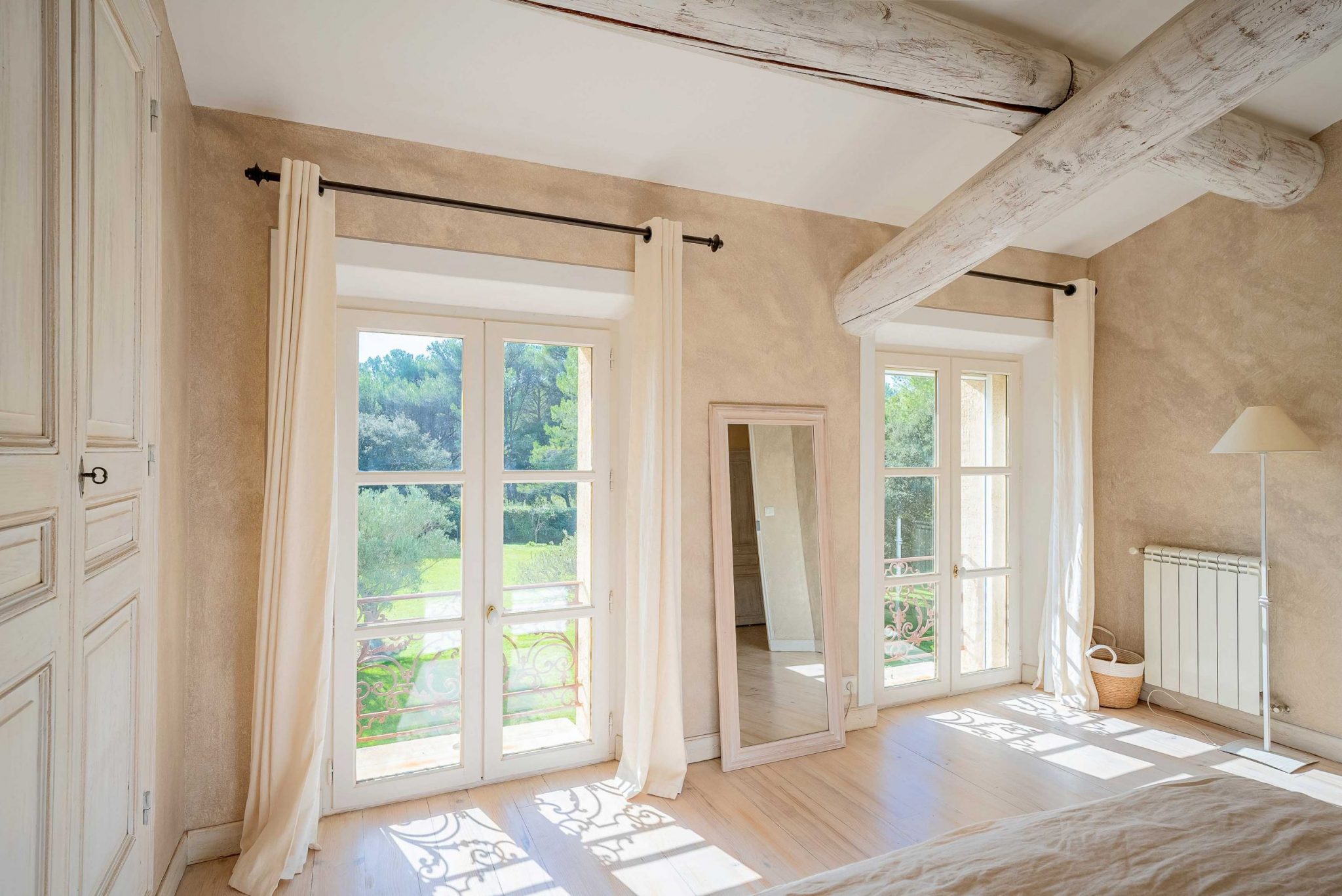 Mas des inseparables location saint cannat proche d'aix en provence-029