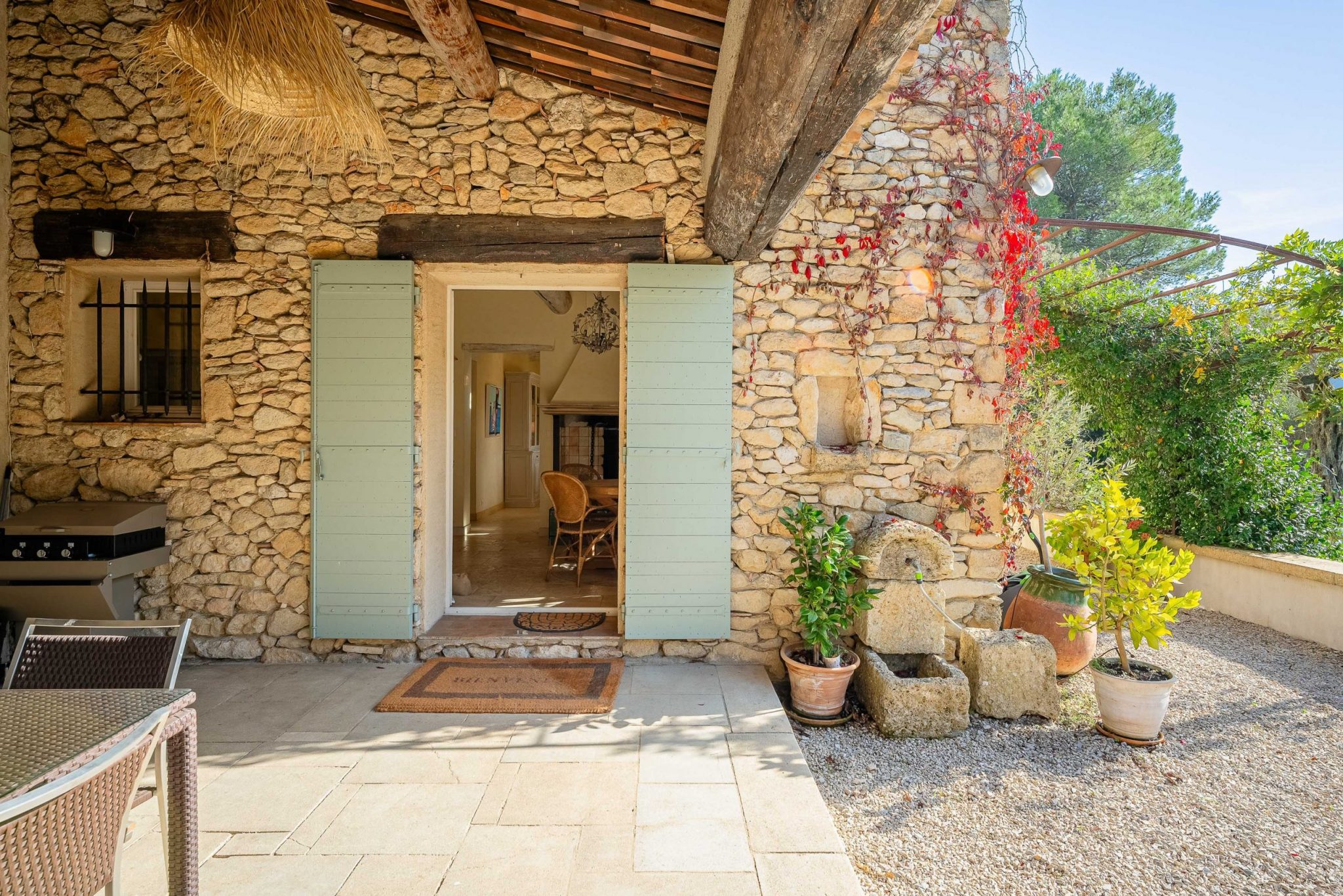 Mas des inseparables location saint cannat proche d'aix en provence-043