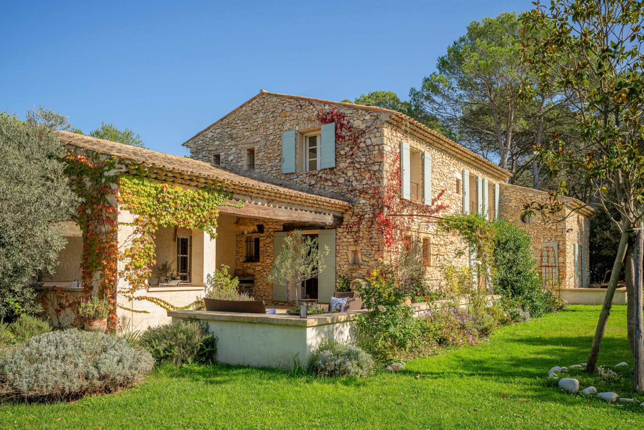 Mas des inseparables location saint cannat proche d'aix en provence-048