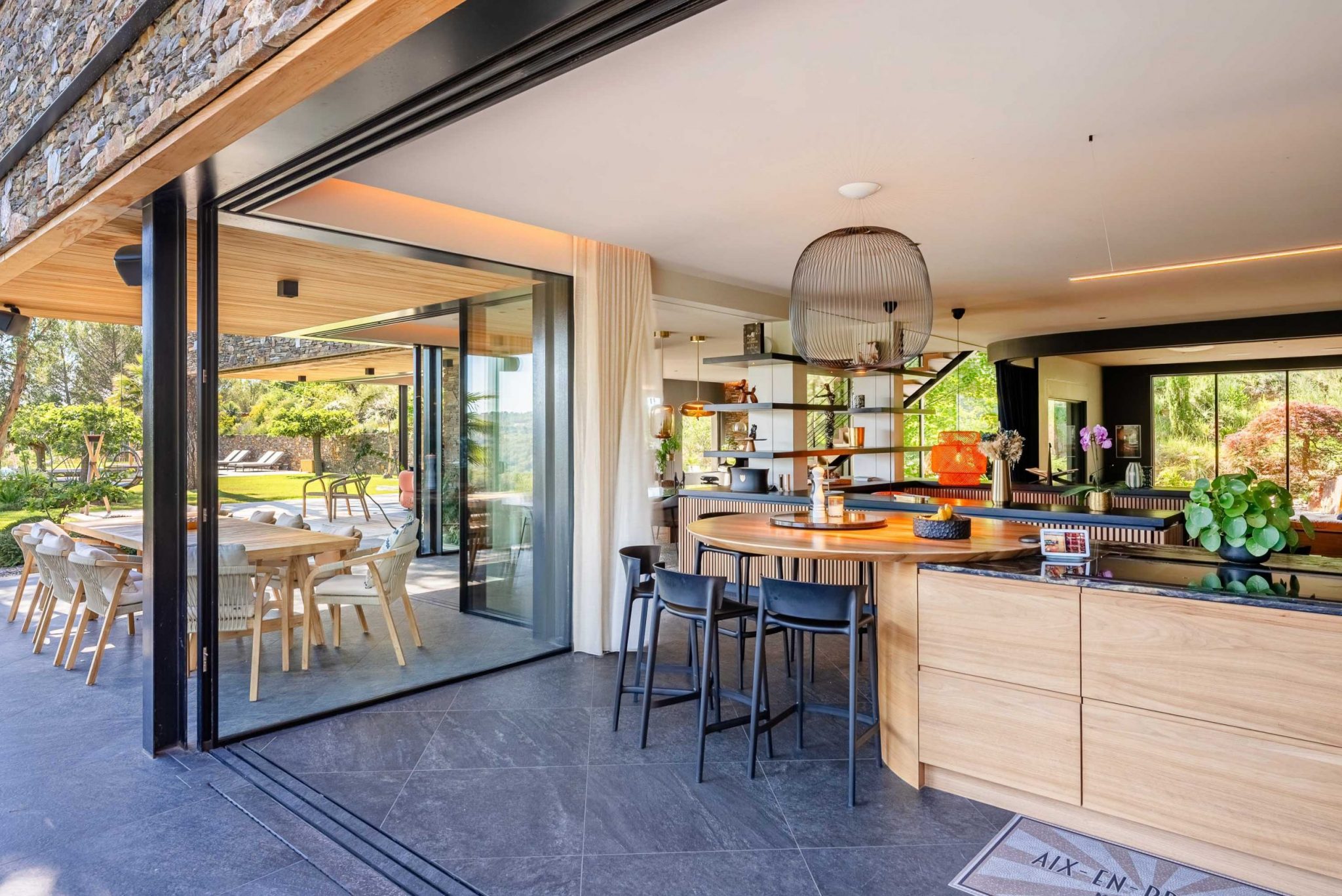 Villa Rita maison contemporaine d'exception à louer au Tholonet Aix en Provence 130