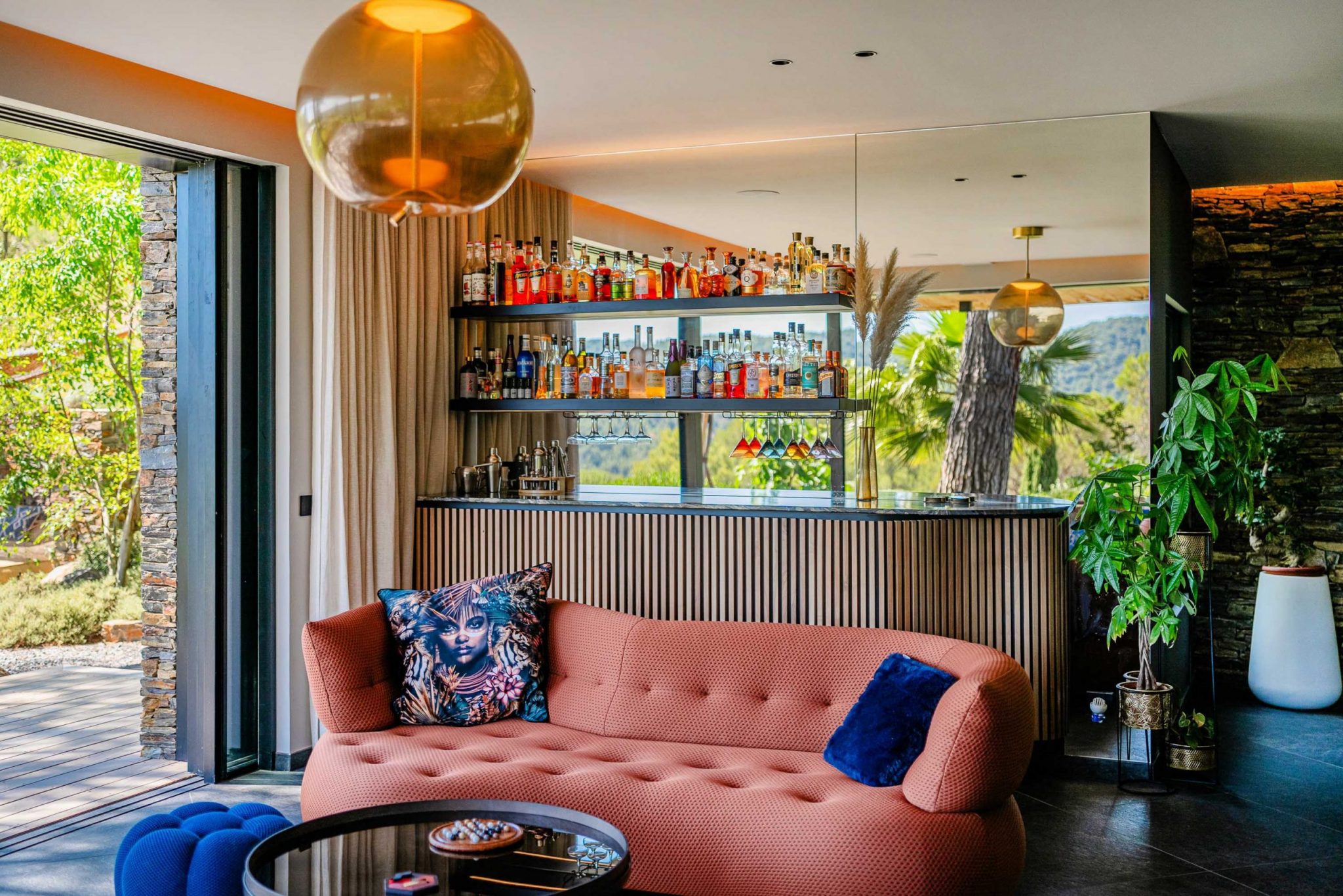 Villa Rita maison contemporaine d'exception à louer au Tholonet Aix en Provence 59