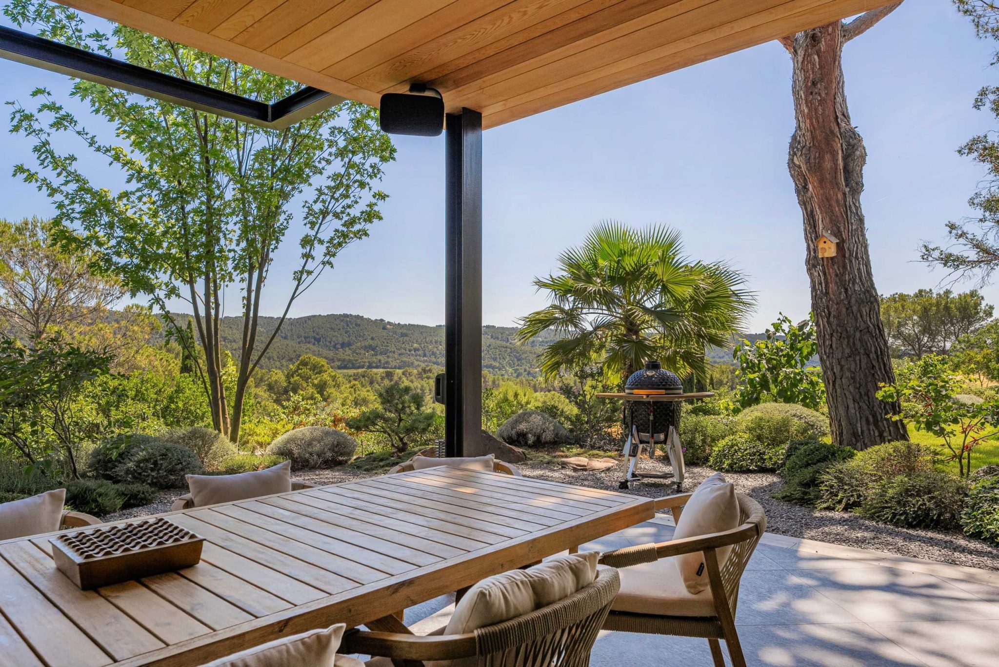 Villa Rita maison contemporaine d'exception à louer au Tholonet Aix en Provence 83